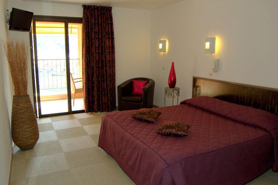 Hotel La Calypso Porto  Esterno foto